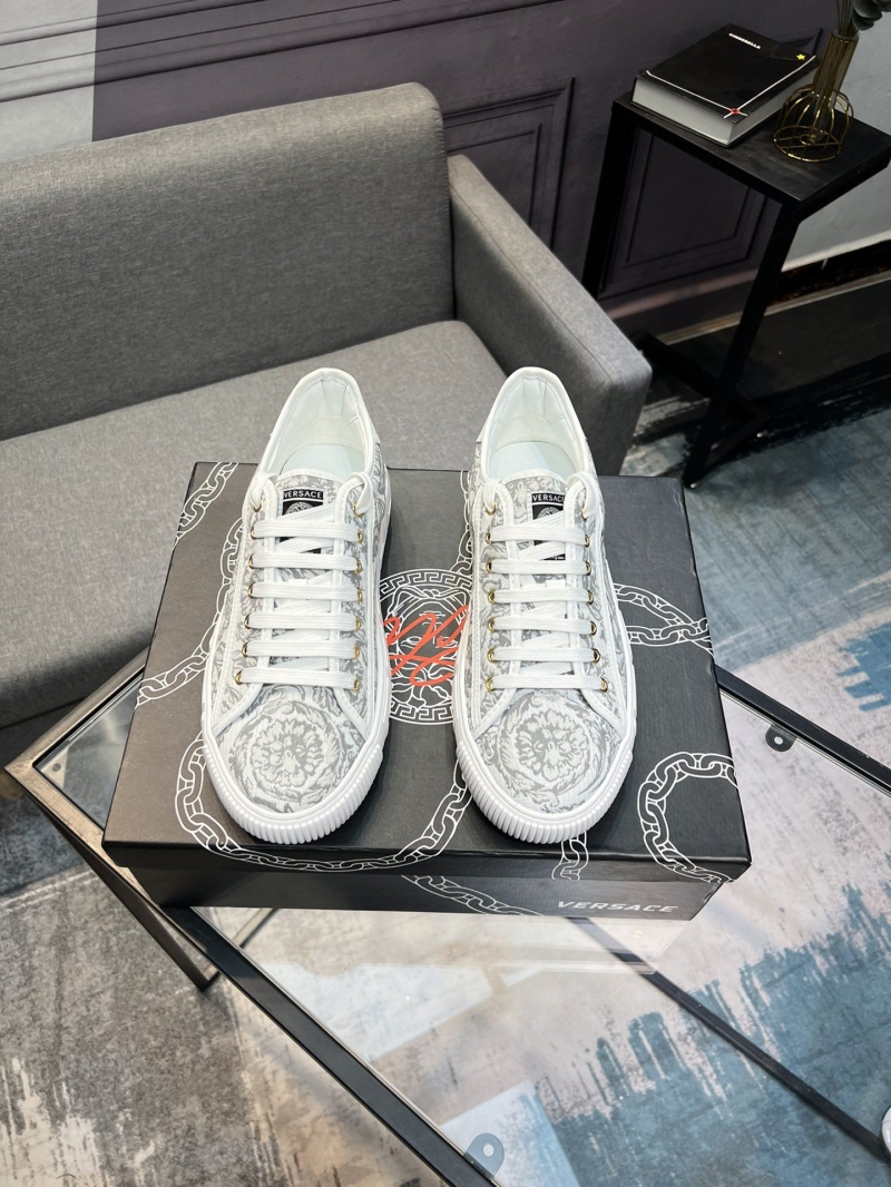 Givenchy Sneakers